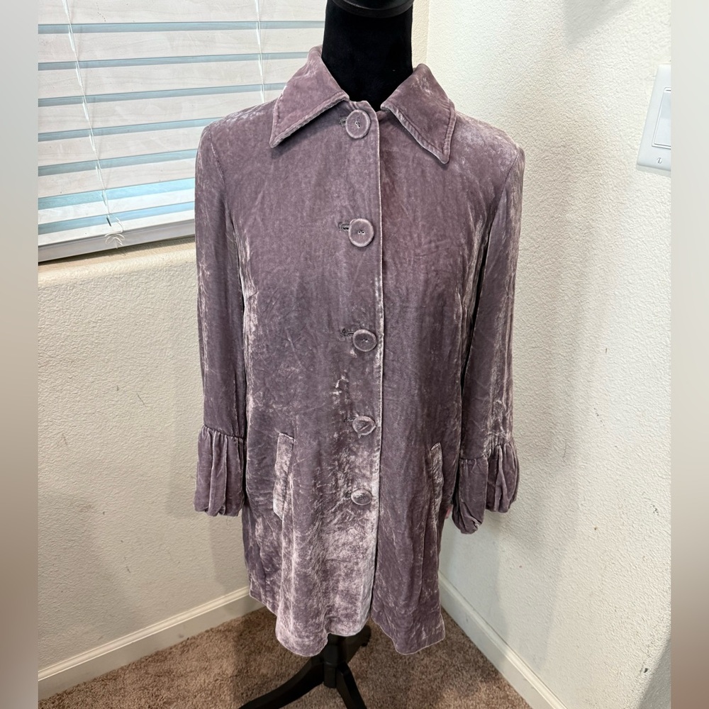 SPENSE Velvet silk blend Bell Sleeve Button Up Coat